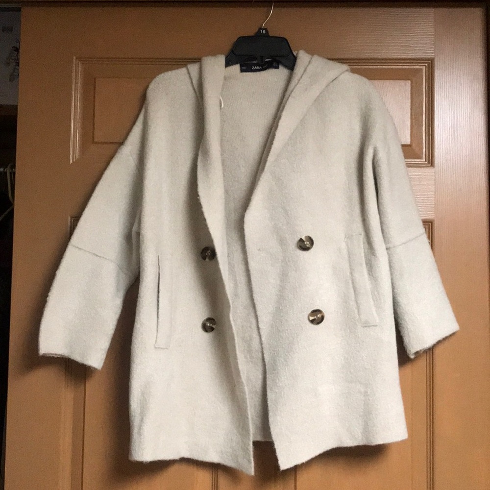 Knit cardigan/outwear